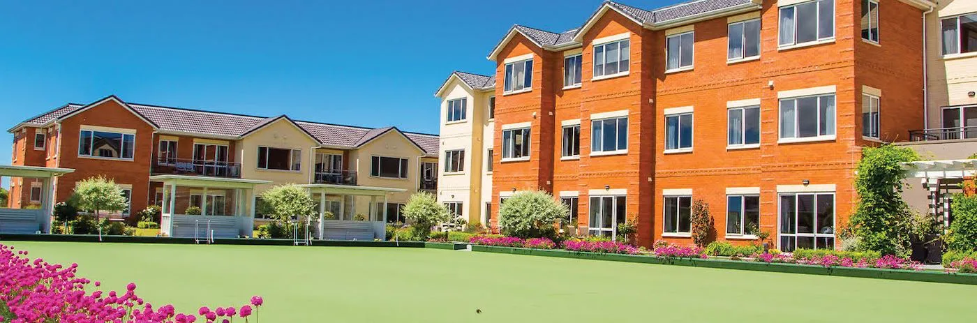 Who are the Retirement Village players in NZ